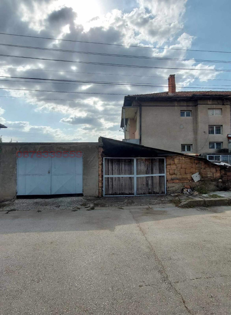 Продава КЪЩА, гр. Бяла, област Русе, снимка 2 - Къщи - 52779051