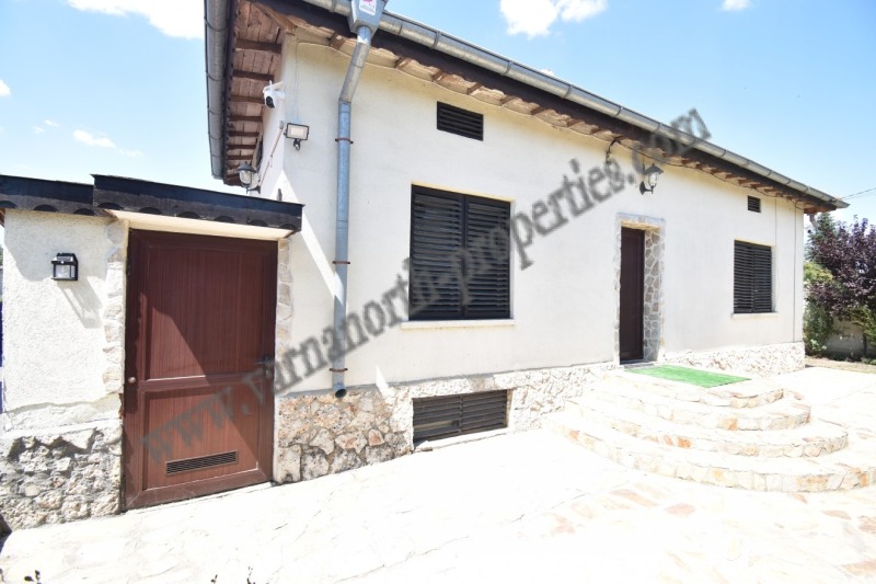 Продава КЪЩА, с. Плачидол, област Добрич, снимка 2 - Къщи - 52913059