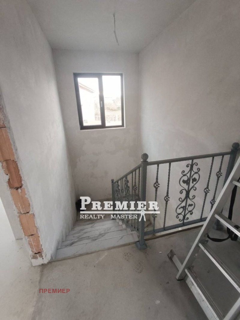 Продава КЪЩА, гр. Бургас, с. Маринка, снимка 8 - Къщи - 53537861