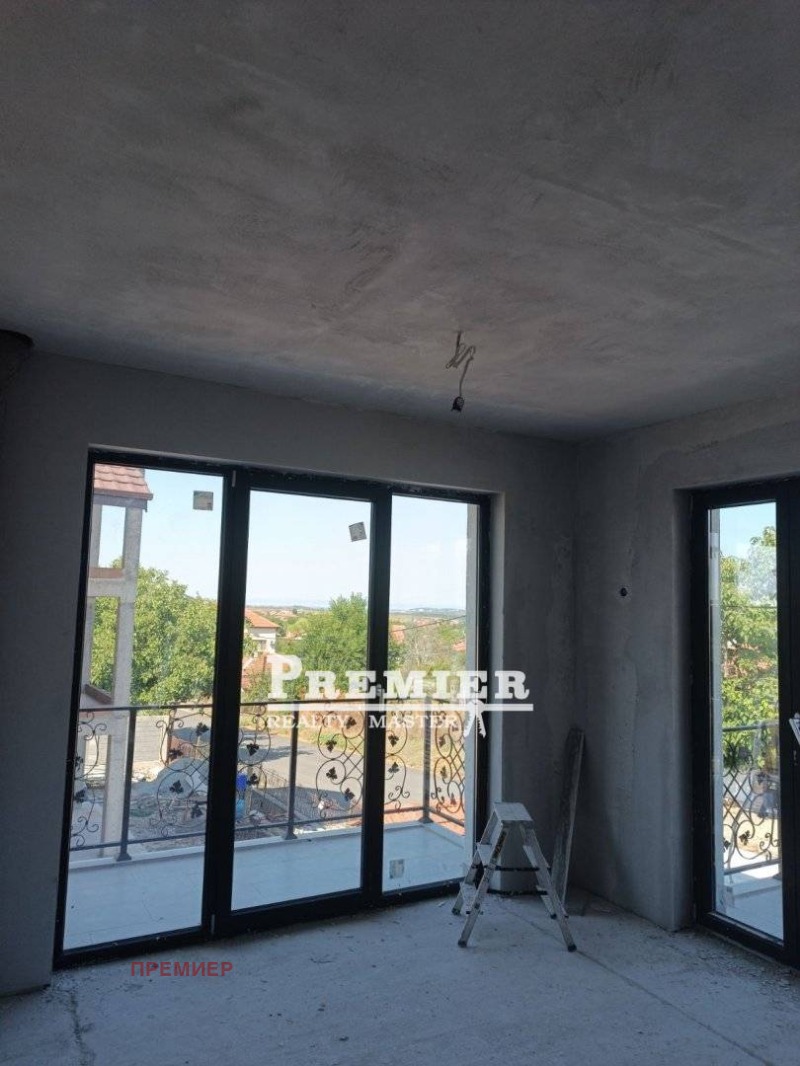 Продава КЪЩА, гр. Бургас, с. Маринка, снимка 11 - Къщи - 53537861