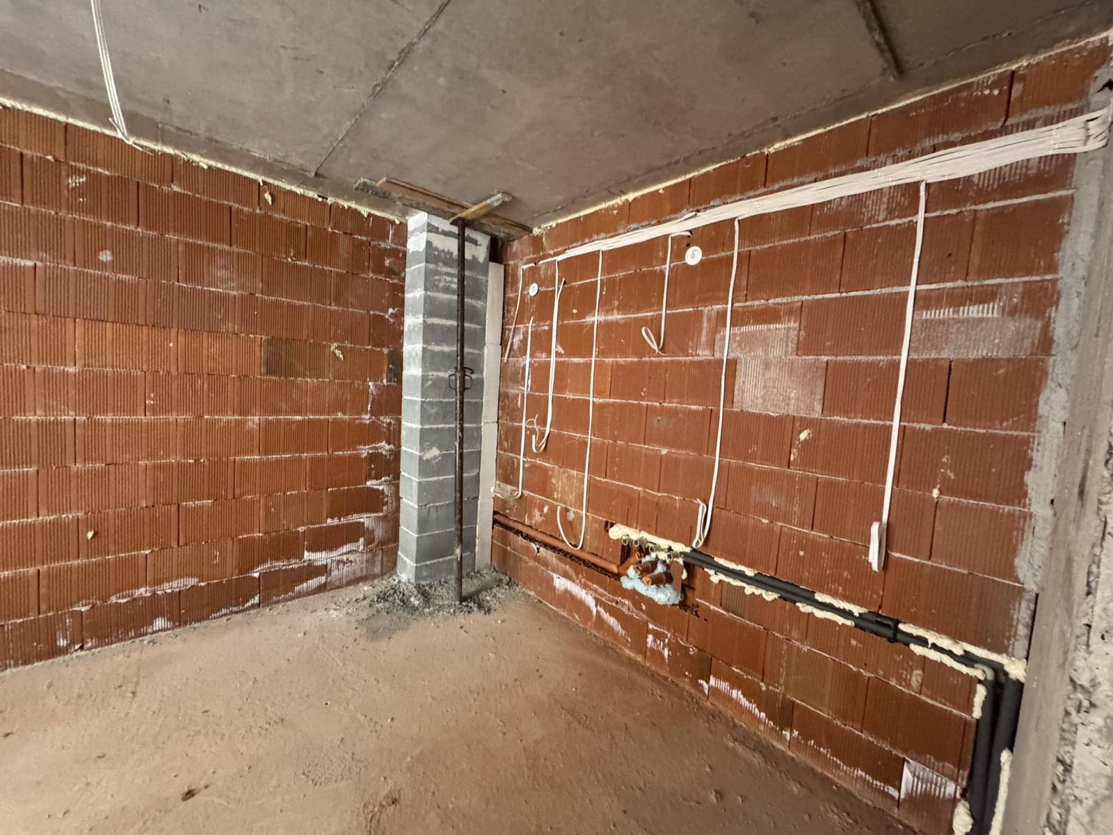 Продава 2-СТАЕН, гр. София, Зона Б-19, снимка 2 - Апартаменти - 54263349