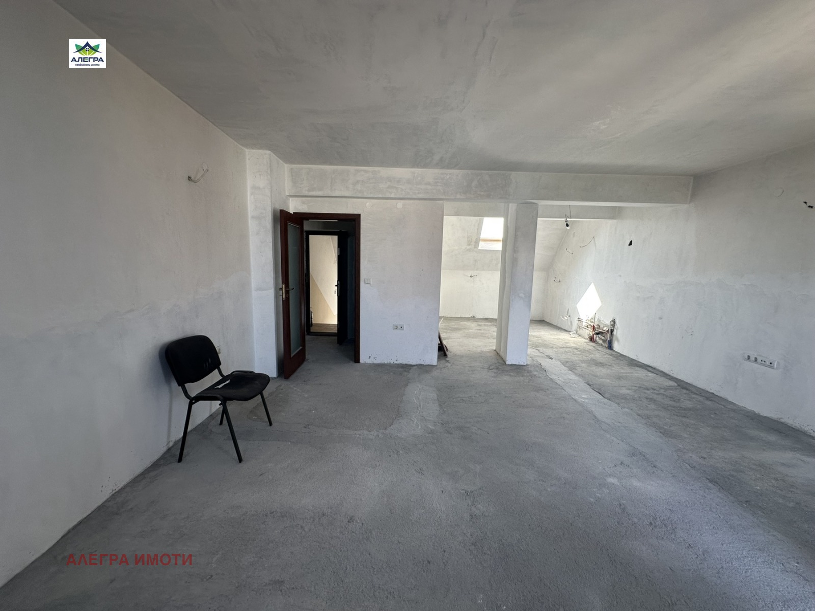 Продава 3-СТАЕН, гр. Пазарджик, Център
