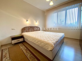 1 chambre Kyutchouk Parij, Plovdiv 1