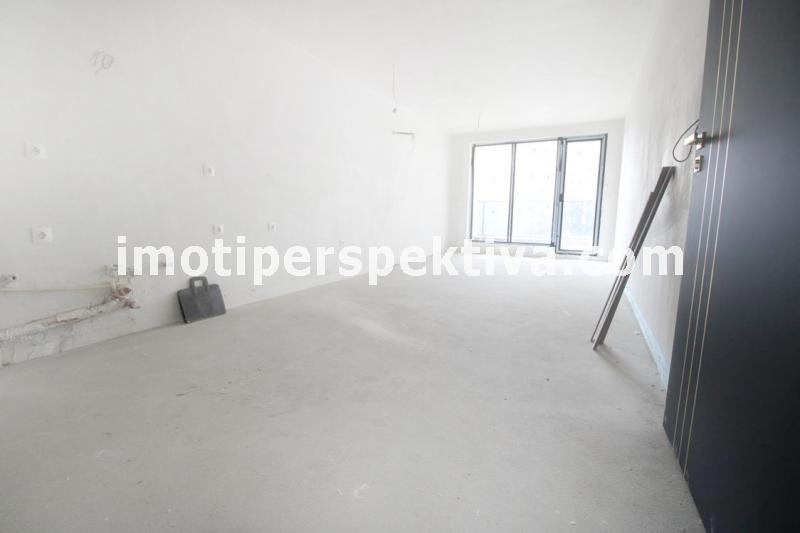 Продава  2-стаен град Пловдив , Кючук Париж , 72 кв.м | 55351585