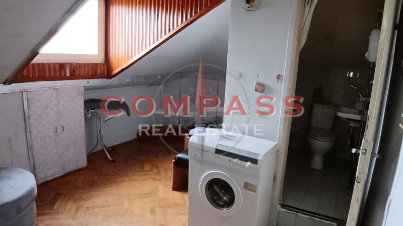 Продава 2-СТАЕН, гр. Варна, Централна поща, снимка 11 - Апартаменти - 53522352