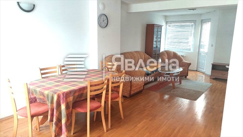 Продава 3-СТАЕН, гр. София, Докторски паметник
