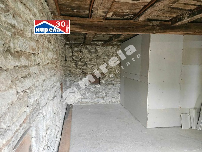 Till salu  Hus region Veliko Tarnovo , Mindja , 140 kvm | 23647543 - bild [4]