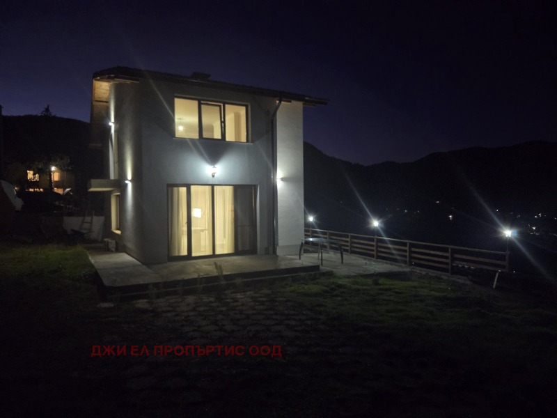 Продава КЪЩА, с. Владо Тричков, област София област, снимка 17 - Къщи - 52550393