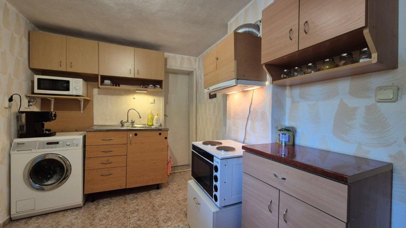 Продава ВИЛА, с. Бойково, област Пловдив, снимка 12 - Вили - 53416699