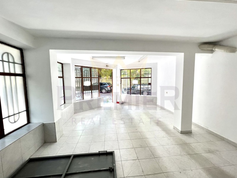 Продава  Магазин град Варна , Зимно кино Тракия , 70 кв.м | 52743822 - изображение [3]