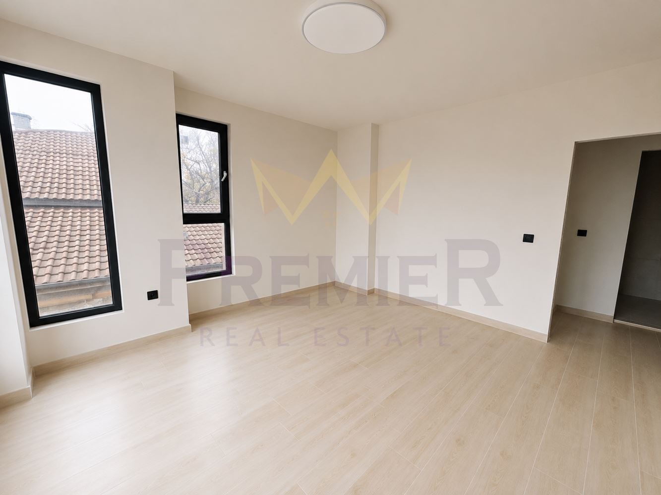Продава 3-СТАЕН, гр. Варна, Аспарухово, снимка 2 - Апартаменти - 54470019