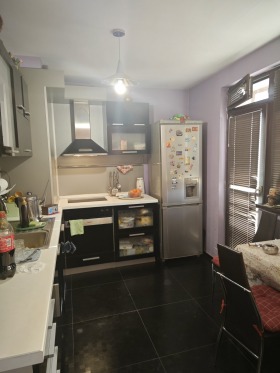 1 quarto Idealen centar, Pleven 3