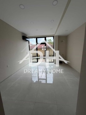 ОФИС, 27 m2