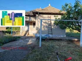 σπίτι Ποποβο, περιοχή Ταργκόβιστε 1