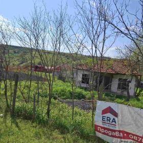 Продава  Парцел, с. Гроздьово