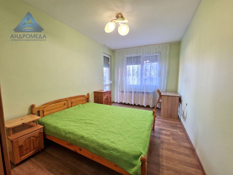 Продава 3-СТАЕН, гр. Плевен, Идеален център, снимка 13 - Aпартаменти - 49129304