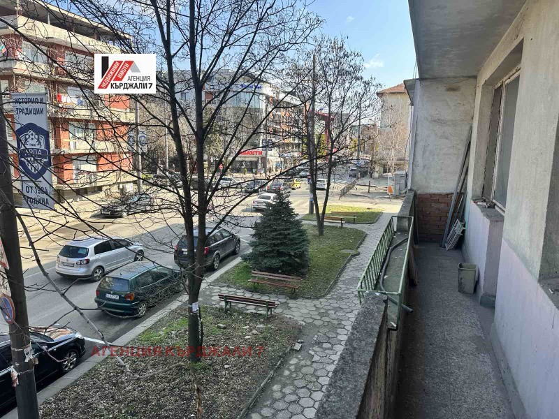 Продается  2 спальни Кърджали , Център , 76 кв.м | 75262001 - изображение [5]