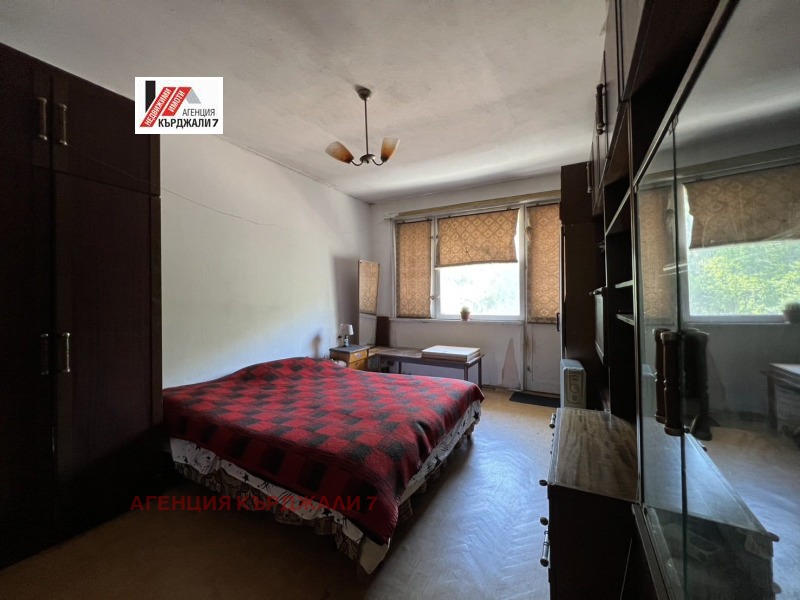 Продается  2 спальни Кърджали , Център , 76 кв.м | 75262001 - изображение [12]