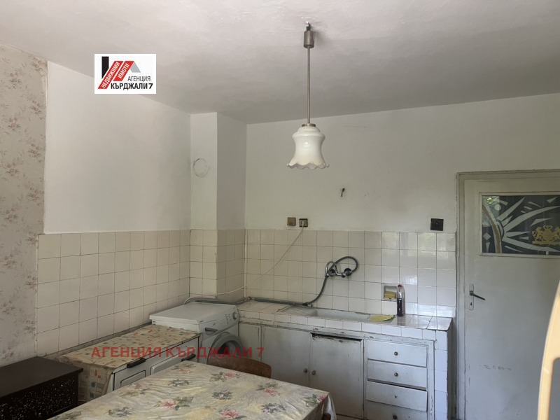 Продается  2 спальни Кърджали , Център , 76 кв.м | 75262001 - изображение [9]