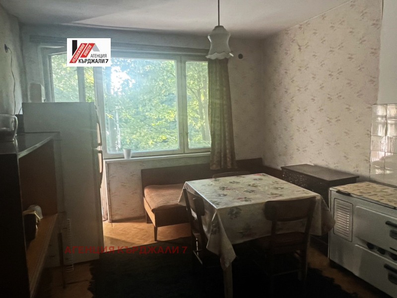 Продается  2 спальни Кърджали , Център , 76 кв.м | 75262001 - изображение [7]