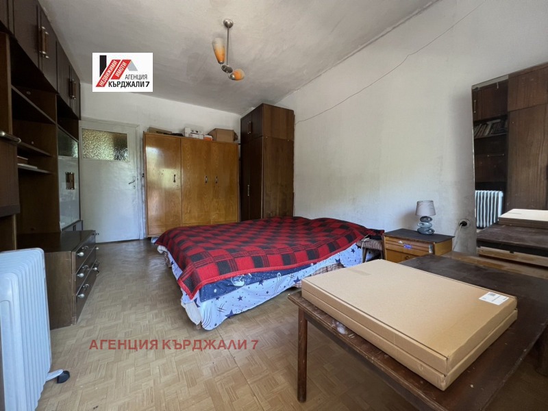 Продается  2 спальни Кърджали , Център , 76 кв.м | 75262001 - изображение [13]