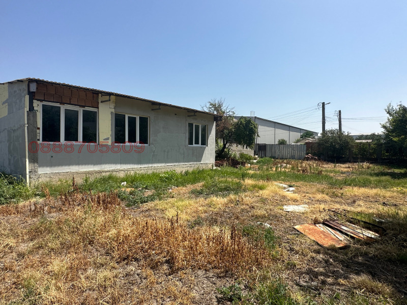 En venta  Casa región Plovdiv , Voysil , 950 metros cuadrados | 55671612