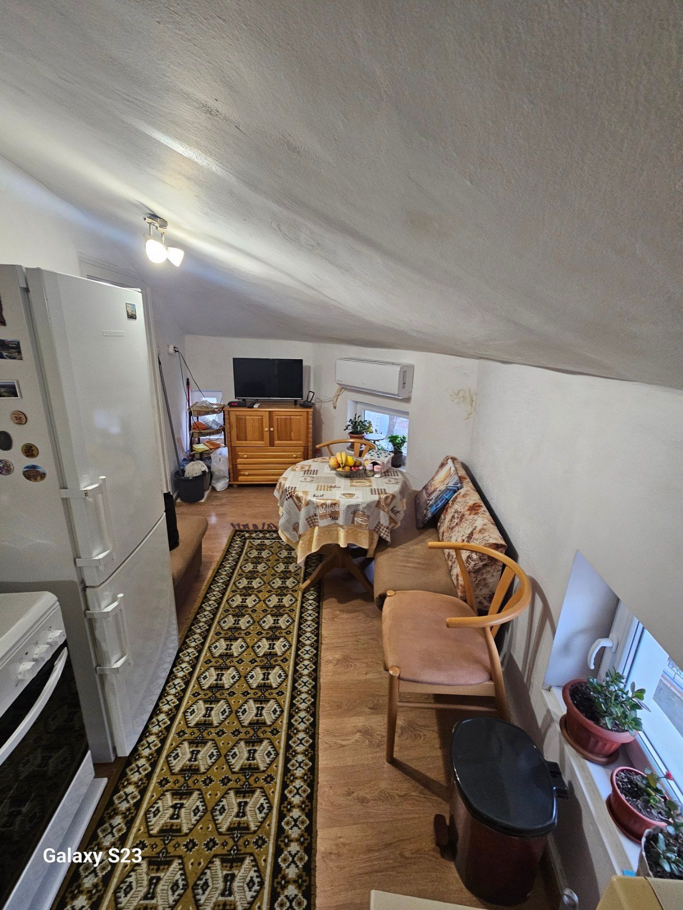 Продава ЕТАЖ ОТ КЪЩА, гр. Пловдив, Център, снимка 7 - Етаж от къща - 53888683