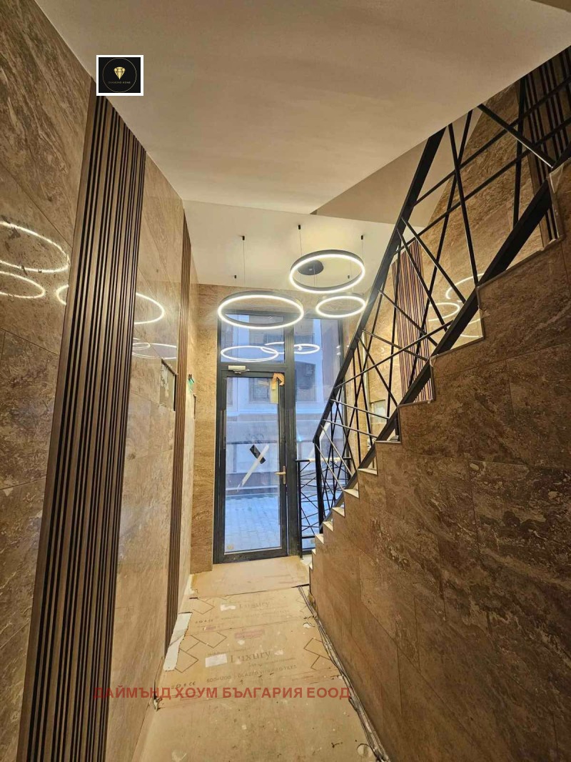 En venta  2 dormitorios Plovdiv , Jristo Smirnenski , 148 metros cuadrados | 71661631 - imagen [11]