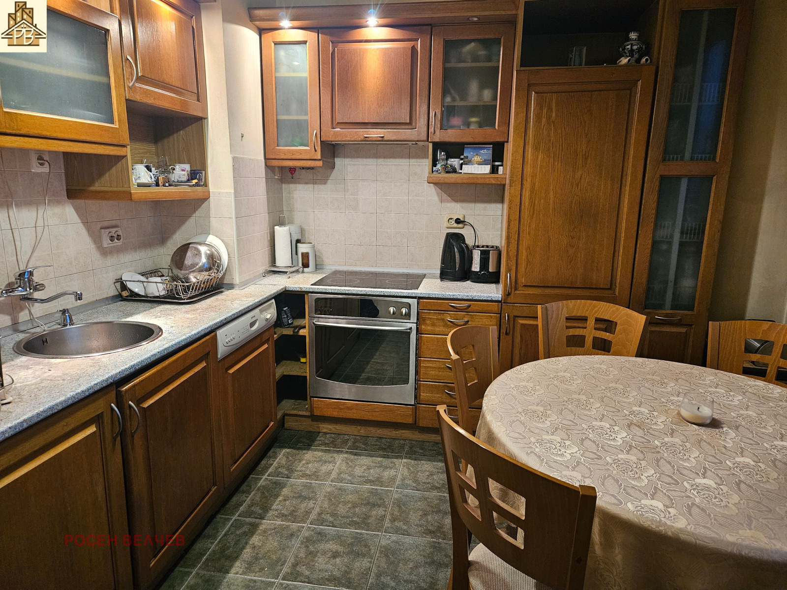 Продава 3-СТАЕН, гр. София, Център, снимка 8 - Апартаменти - 53978812