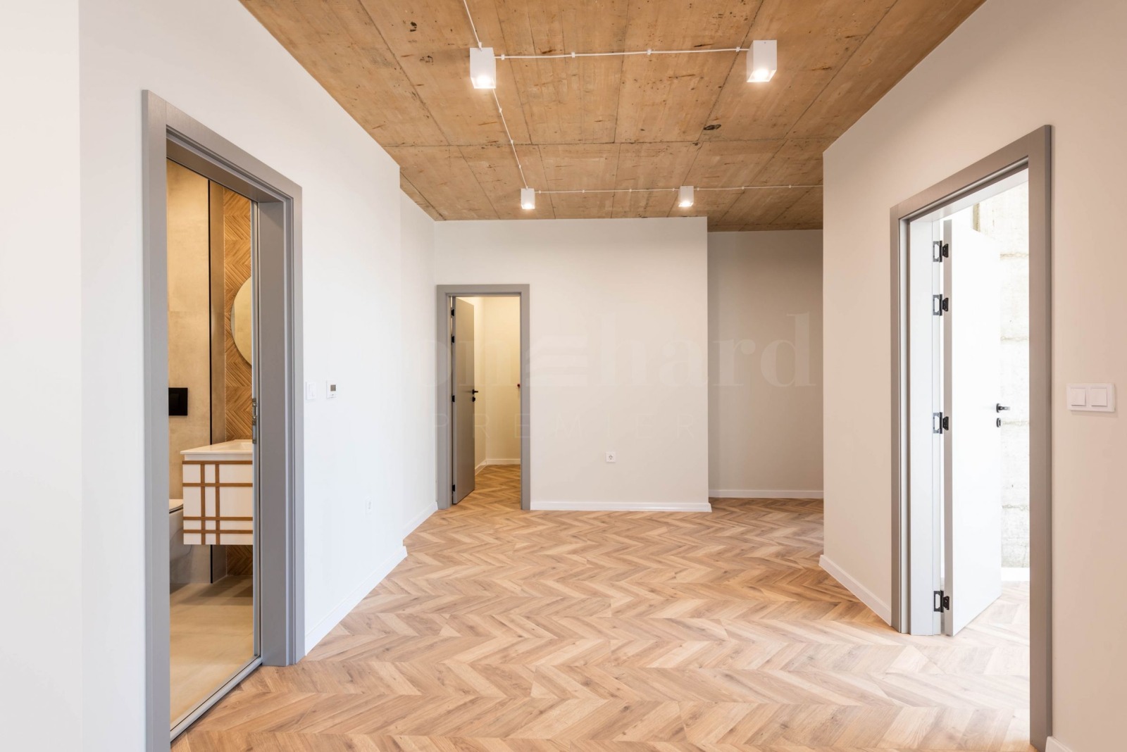 Продава 3-СТАЕН, гр. Варна, м-т Ален мак, снимка 10 - Апартаменти - 55309054
