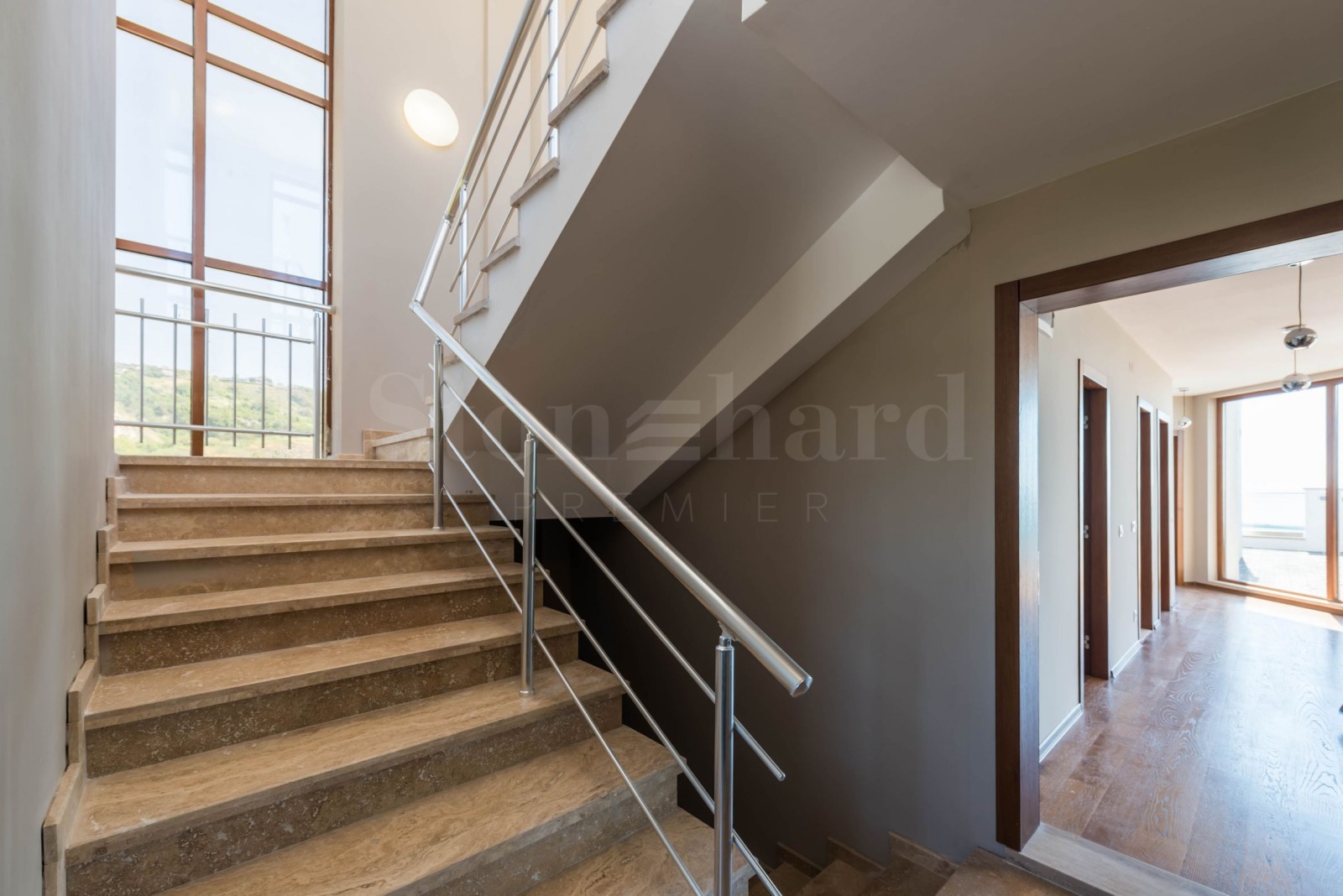 Продава МНОГОСТАЕН, гр. Балчик, област Добрич, снимка 13 - Апартаменти - 51593968