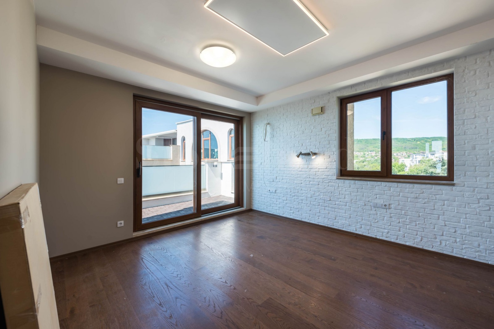 Продава МНОГОСТАЕН, гр. Балчик, област Добрич, снимка 10 - Апартаменти - 51593968