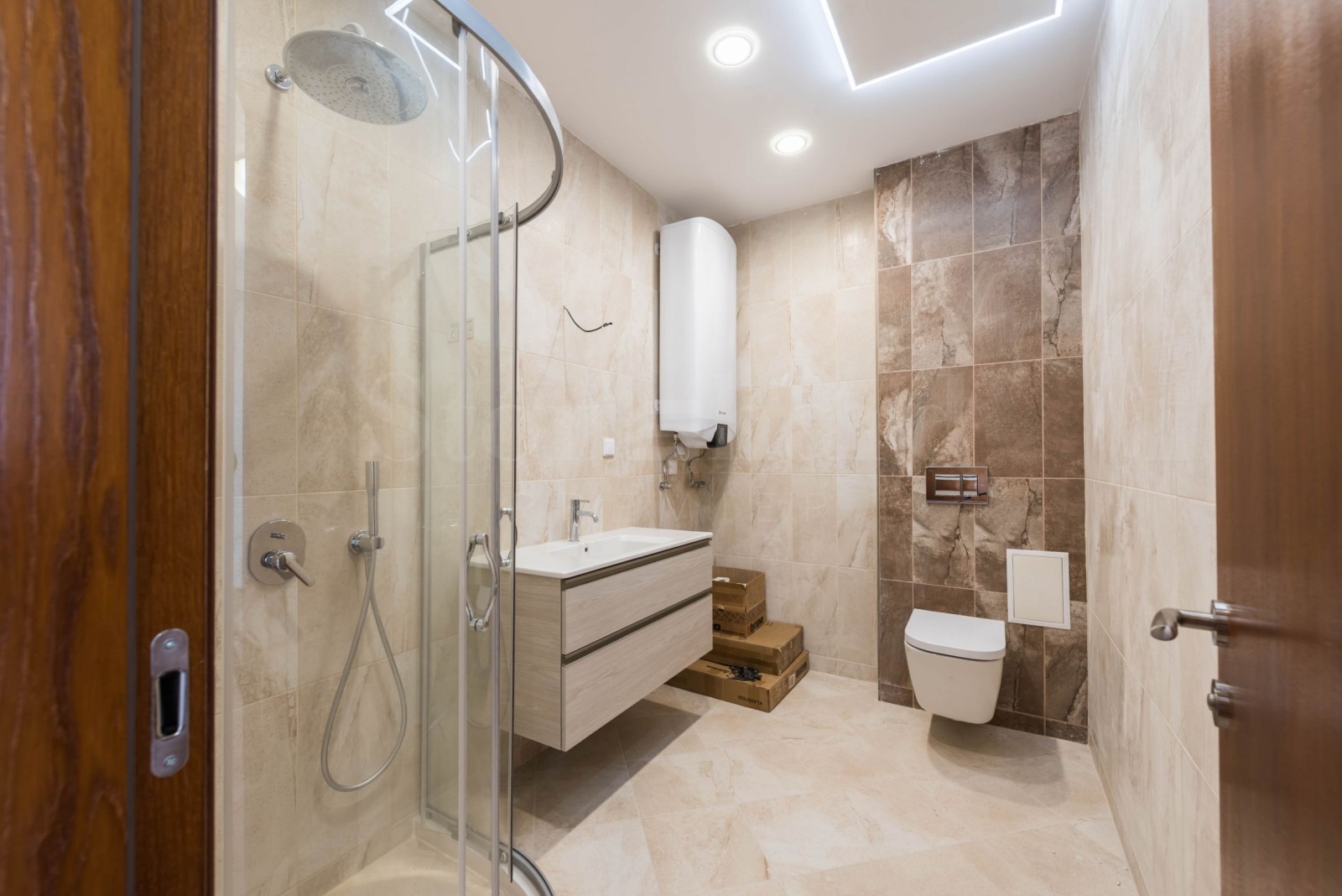 Продава МНОГОСТАЕН, гр. Балчик, област Добрич, снимка 12 - Апартаменти - 51593968