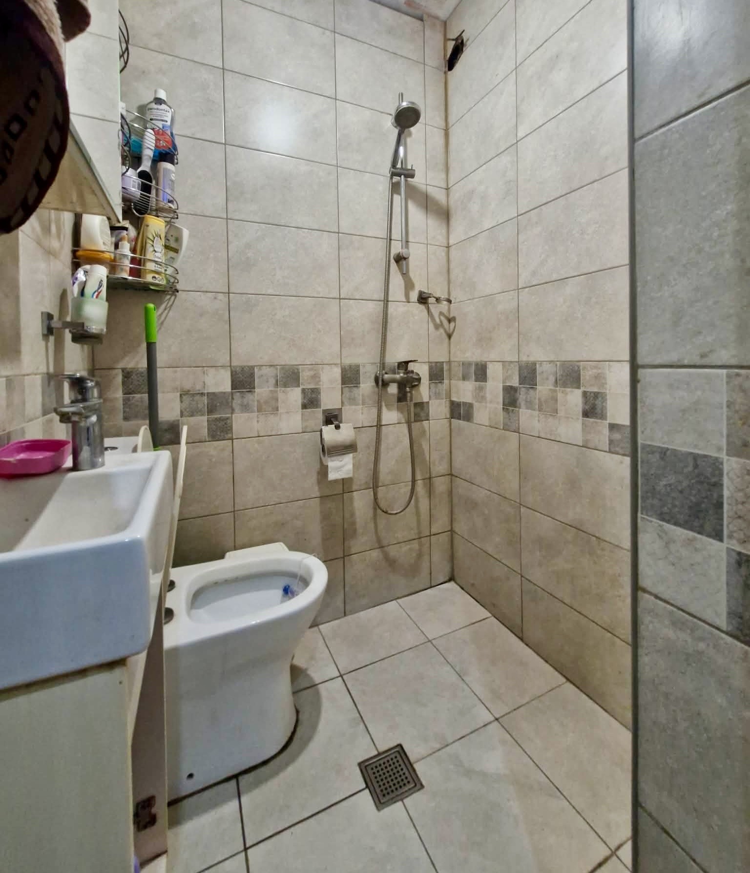 Продава ЕТАЖ ОТ КЪЩА, гр. Аксаково, област Варна, снимка 11 - Етаж от къща - 55980108
