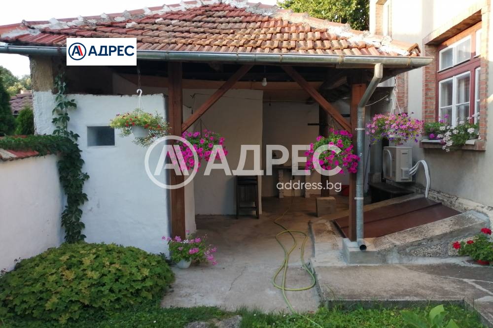Продава КЪЩА, гр. Разград, Варош, снимка 12 - Къщи - 53897084