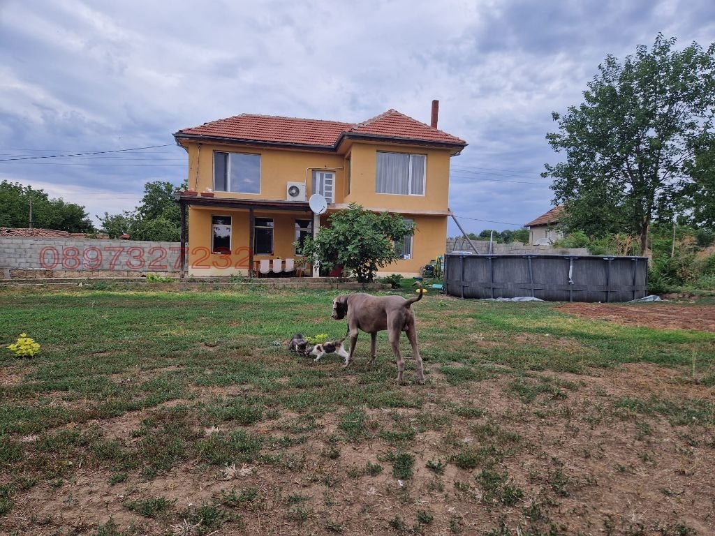 Продава КЪЩА, с. Щръклево, област Русе