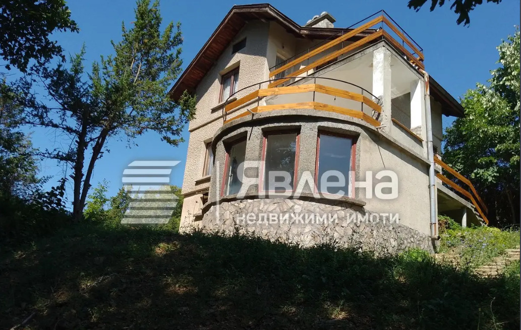 Продава КЪЩА, гр. Своге, област София област