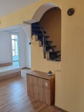 Продава МЕЗОНЕТ, област Шумен, гр. Нови пазар • 125000 лв. • 84531425 — Holmes.bg