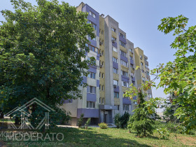 Многостаен град Бургас, Братя Миладинови