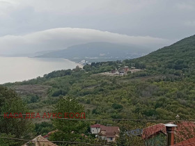 σπίτι κ.κ. Αλβενα, περιοχή Dobrich 2