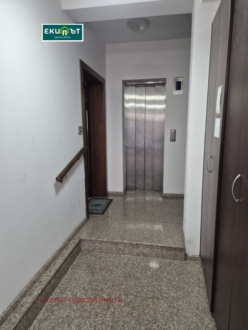Продава  2-стаен град Варна , Гръцка махала , 81 кв.м | 21562701 - изображение [2]