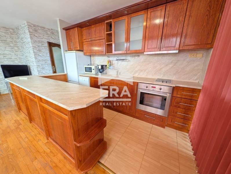 Продава 3-СТАЕН, гр. Шумен, Пазара, снимка 3 - Апартаменти - 54028597