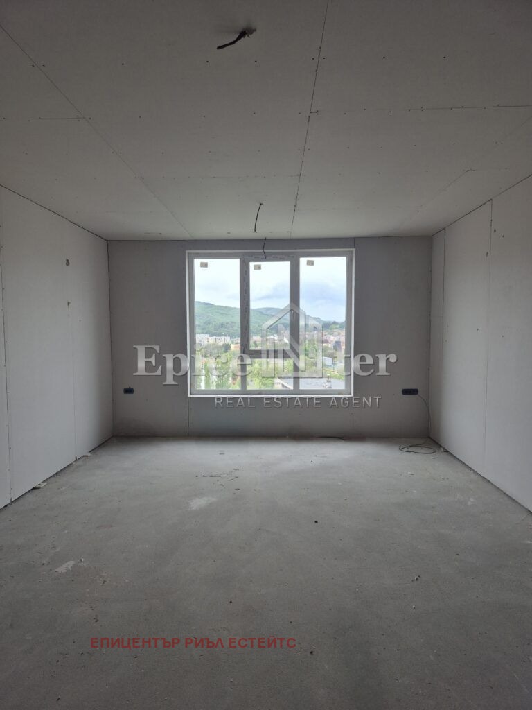 Продава 3-СТАЕН, гр. Перник, Център, снимка 13 - Апартаменти - 54482048