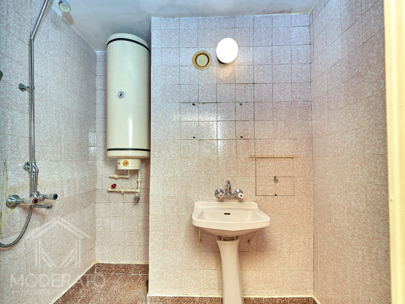 For Sale  3+ bedroom Burgas , Bratya Miladinovi , 91 sq.m | 65434385 - image [5]