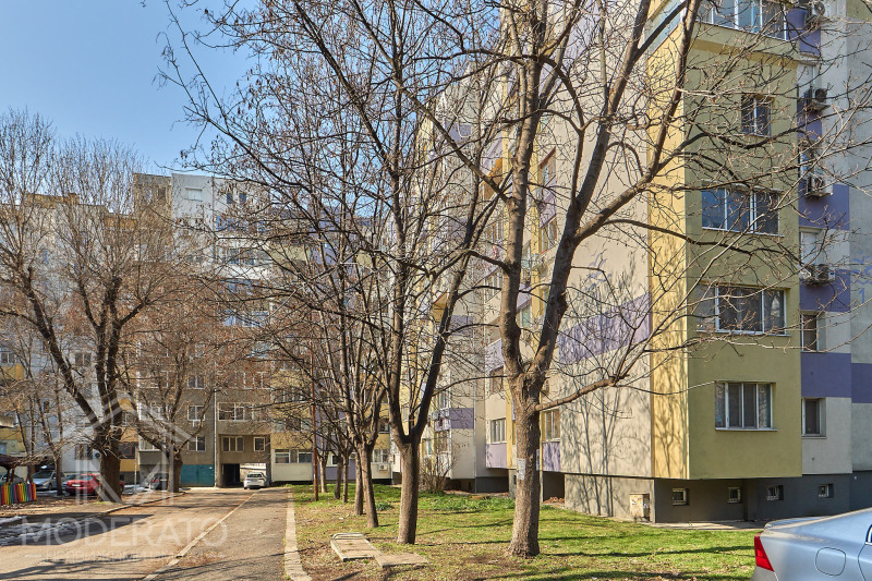For Sale  3+ bedroom Burgas , Bratya Miladinovi , 91 sq.m | 65434385