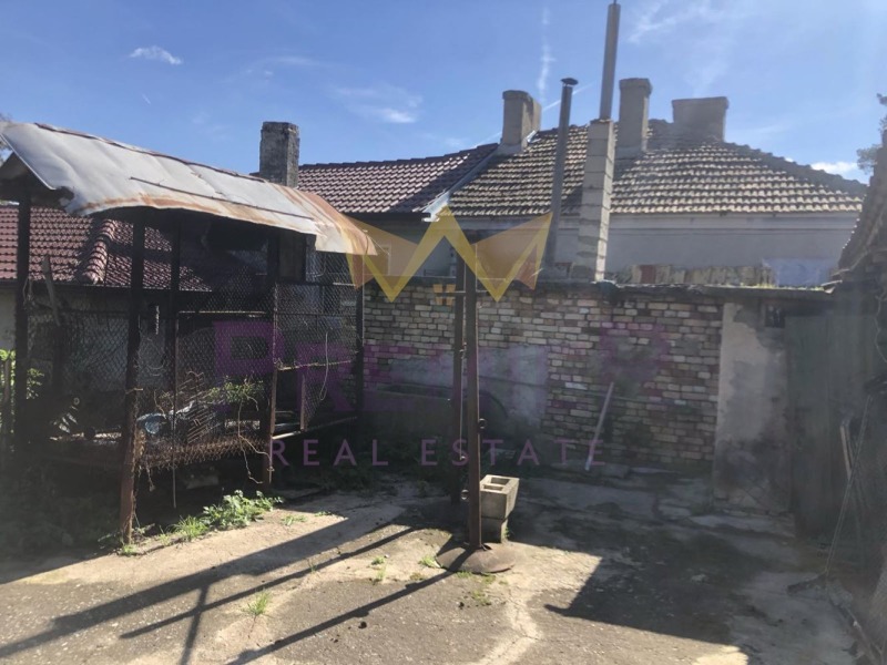 Продава КЪЩА, гр. Вълчи дол, област Варна, снимка 11 - Къщи - 52195271