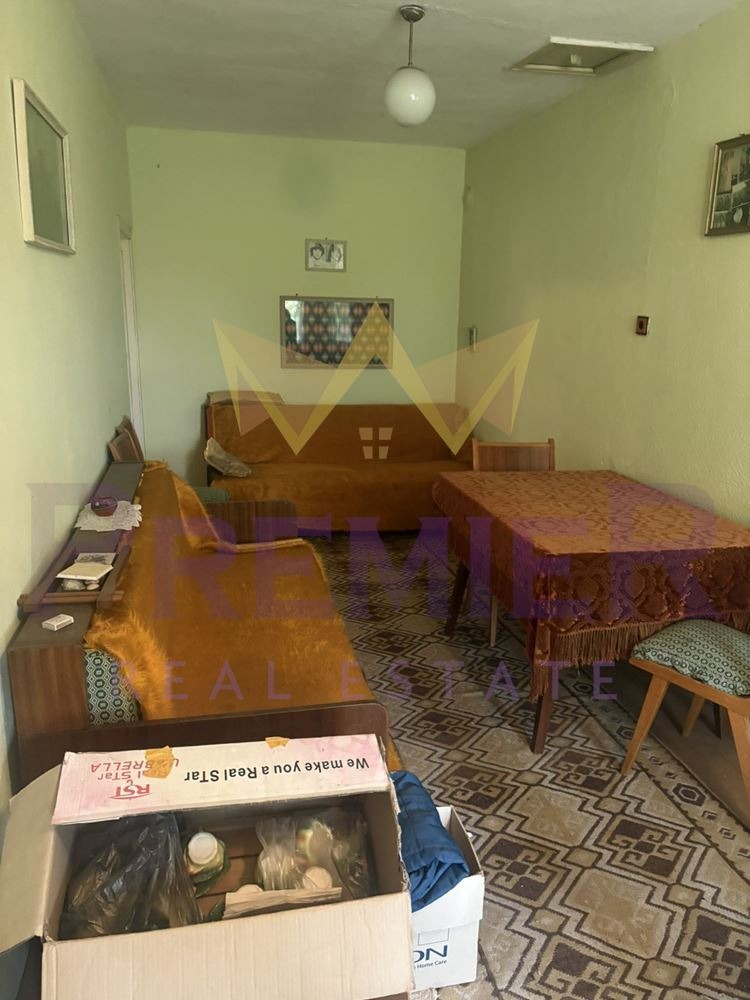 Продава КЪЩА, гр. Вълчи дол, област Варна, снимка 7 - Къщи - 52195271