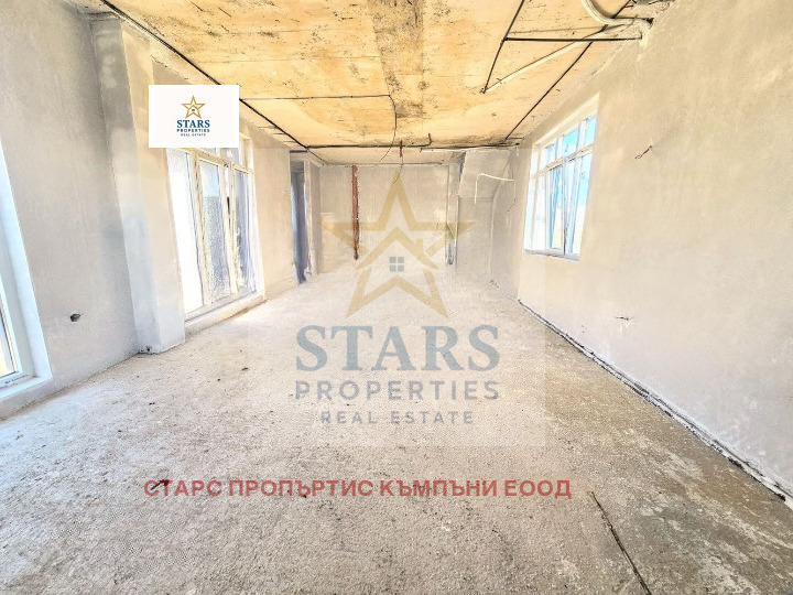 Продава КЪЩА, с. Яребична, област Варна, снимка 4 - Къщи - 55057887