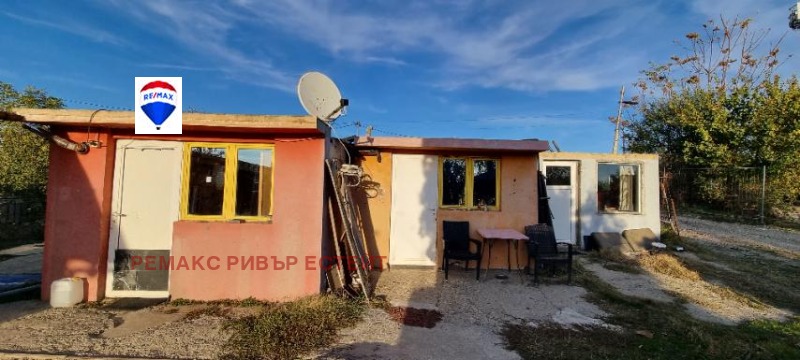 Продава ПАРЦЕЛ, гр. Русе, Промишлена зона - Изток, снимка 2 - Парцели - 52415456