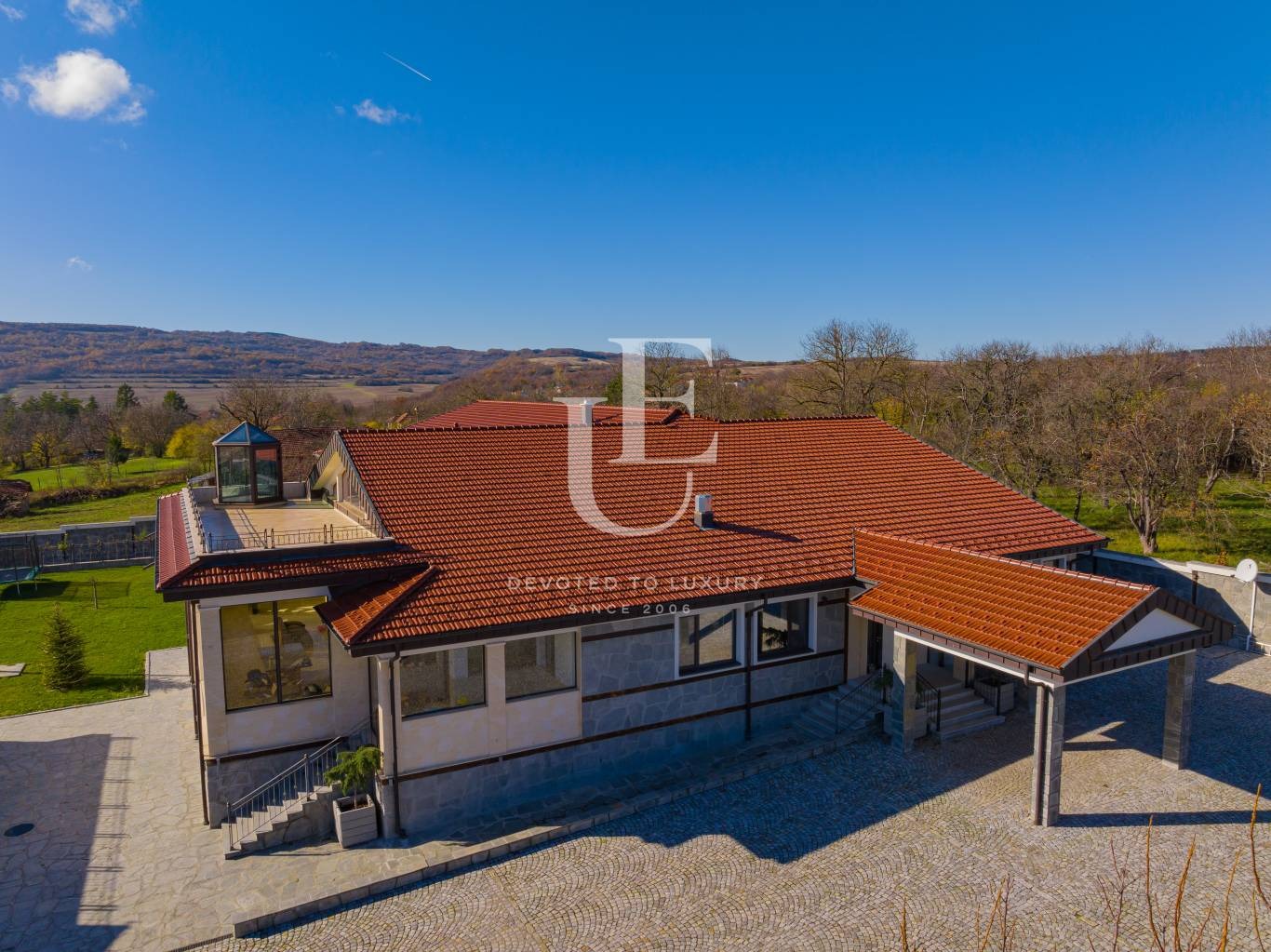 Продава КЪЩА, с. Ветринци, област Велико Търново, снимка 2 - Къщи - 53353172